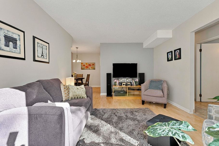 2026 Purcell Way North Vancouver, BC - 4