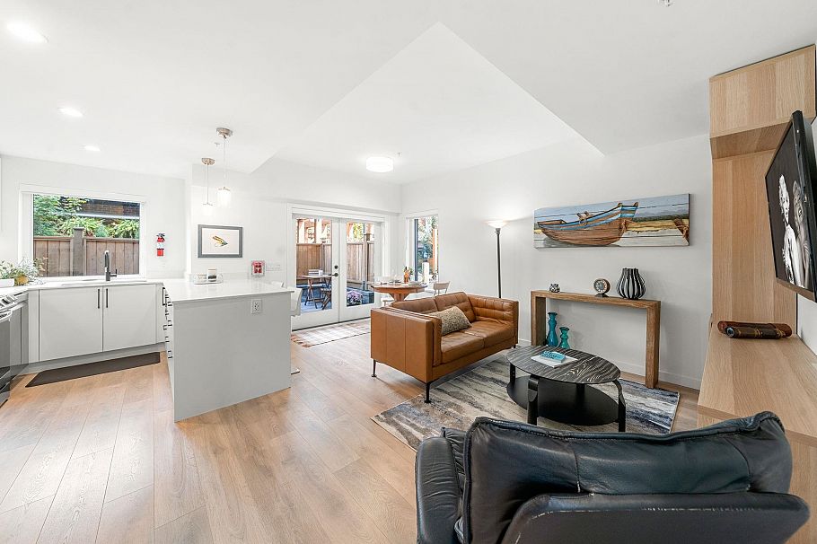 157 555 E 2nd Street North Vancouver, BC - 5