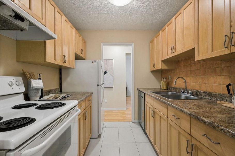 2 224 E 12th Avenue Vancouver, BC - 11