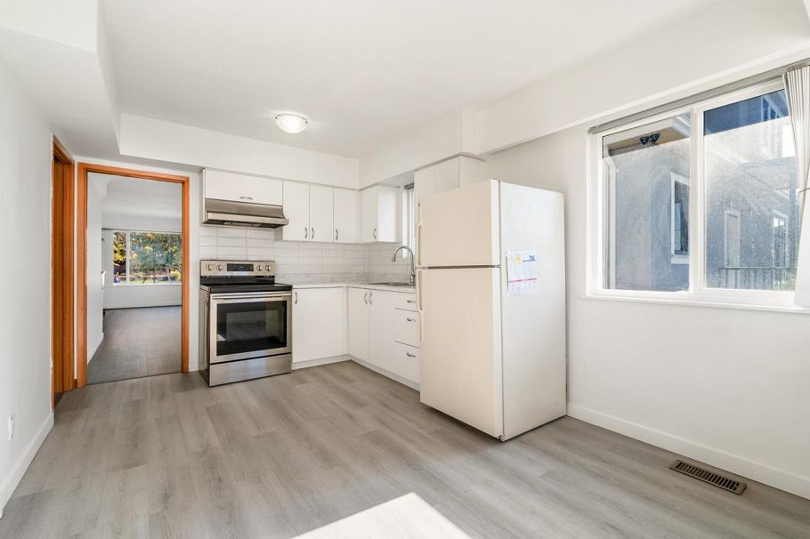 6527 Tyne Street Vancouver, BC - 12