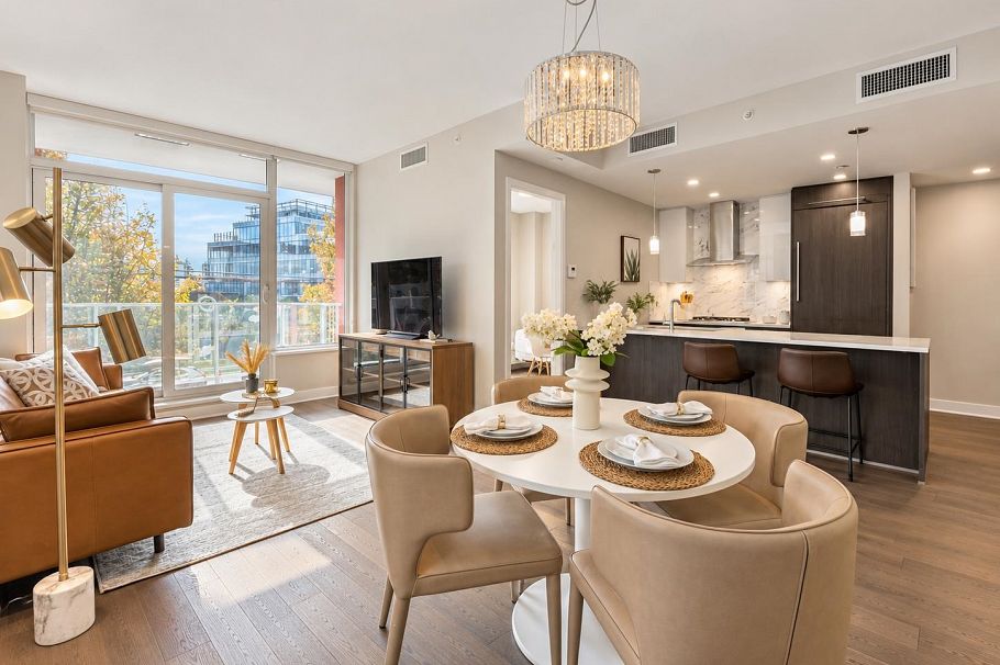 211 677 W 41st Avenue Vancouver, BC - 3