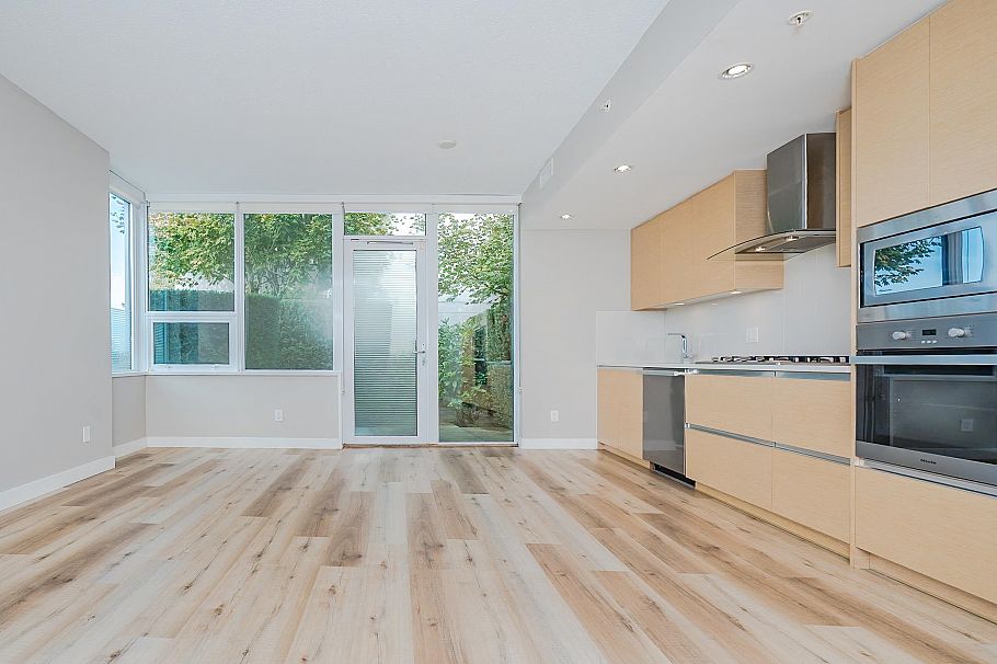 101 4539 Cambie Street Vancouver, BC - 2