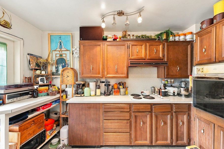 2214 E 4th Avenue Vancouver, BC - 16