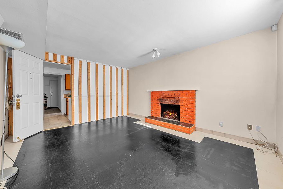 3631 Wellington Avenue Vancouver, BC - 30