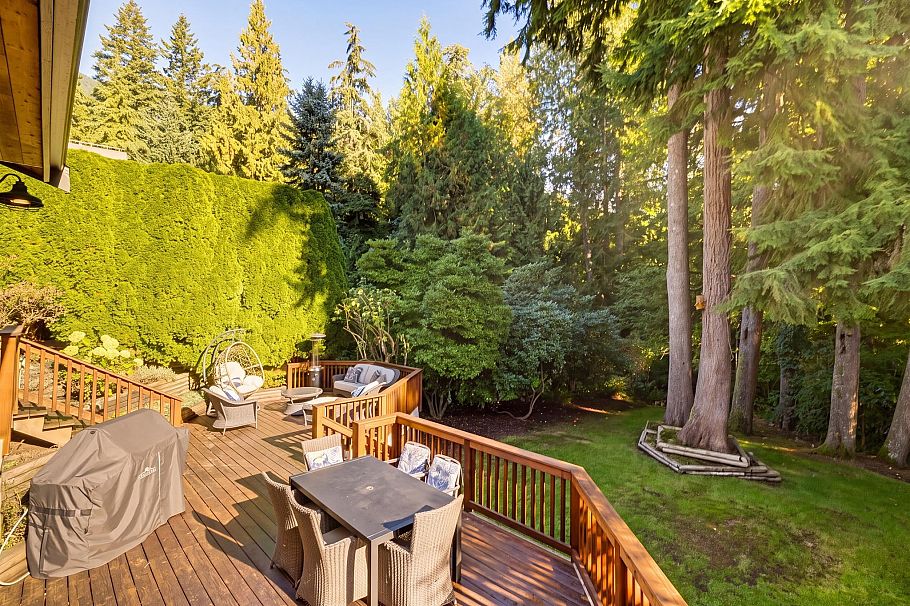 5274 Cliffridge Avenue North Vancouver, BC - 33