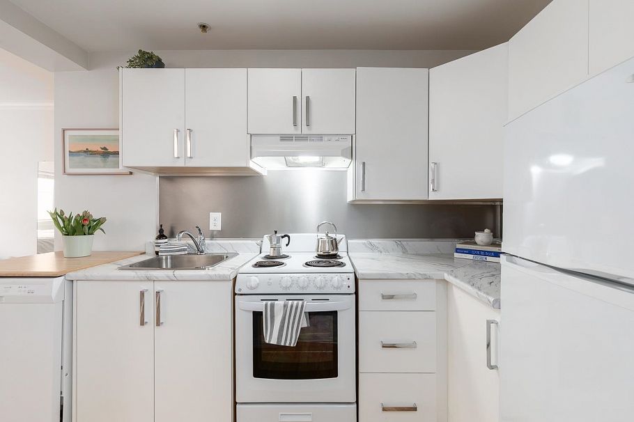 109 1940 Barclay Street Vancouver, BC - 14