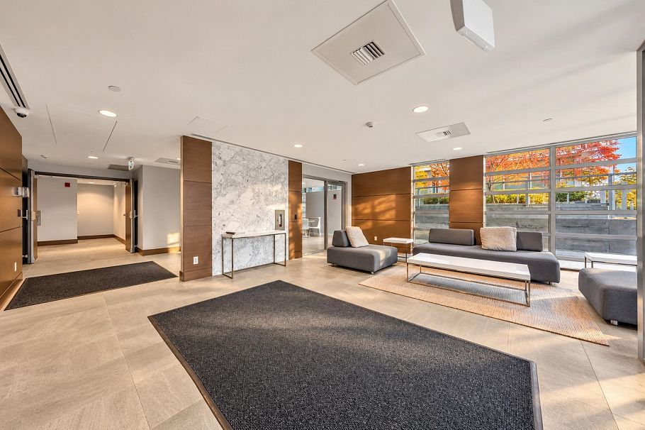 211 677 W 41st Avenue Vancouver, BC - 18