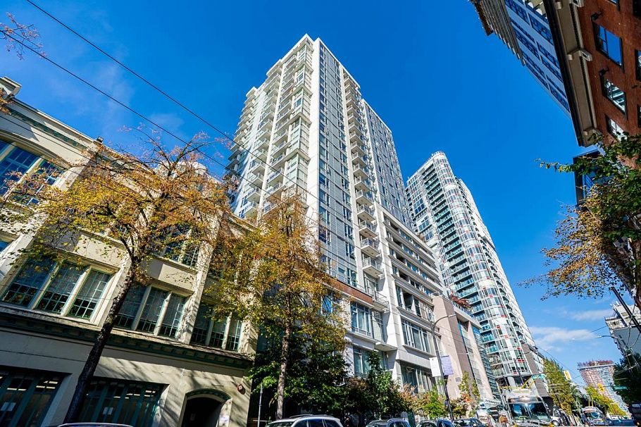 801 821 Cambie Street Vancouver, BC - 4