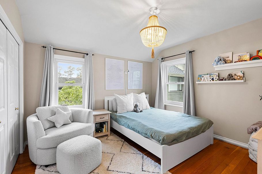 1 650 W Keith Road North Vancouver, BC - 15