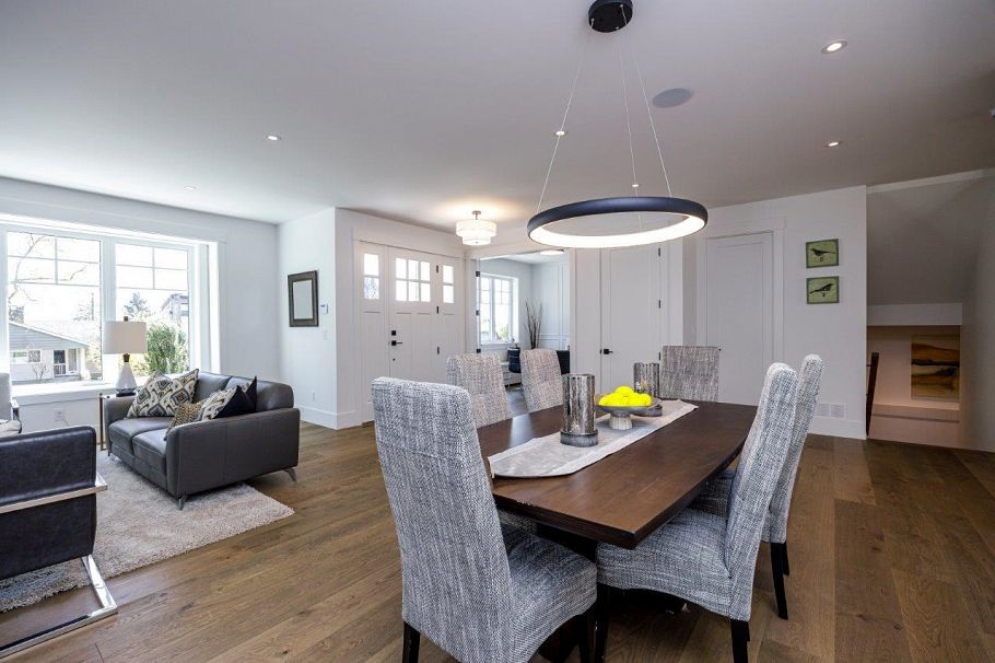 1028 Calverhall Street North Vancouver, BC - 10