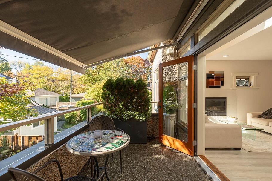 1976 W 12th Avenue Vancouver, BC - 11