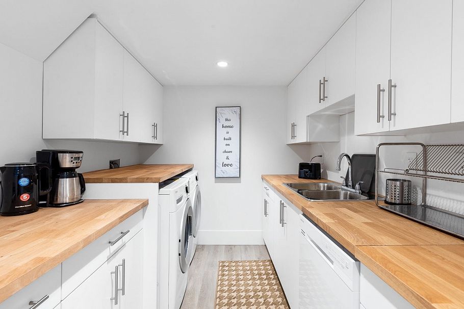 5274 Cliffridge Avenue North Vancouver, BC - 37
