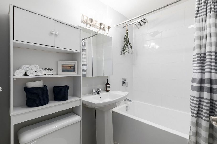 109 1940 Barclay Street Vancouver, BC - 16