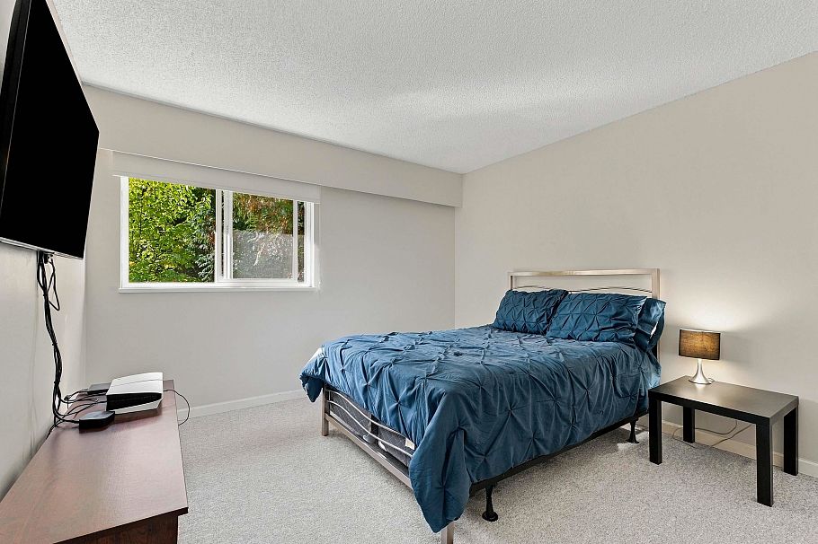 2026 Purcell Way North Vancouver, BC - 15