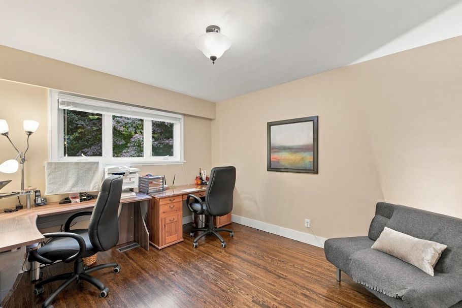 5788 Crown Street Vancouver, BC - 26
