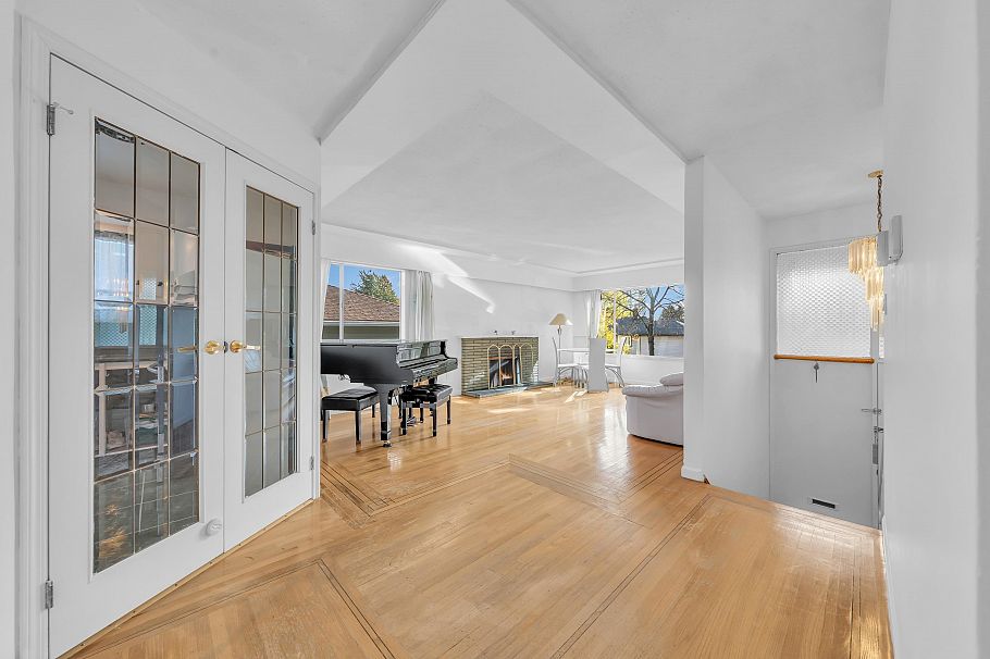 3631 Wellington Avenue Vancouver, BC - 14