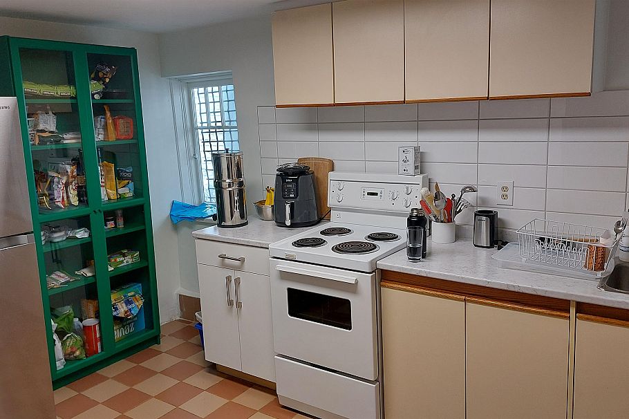 1951 Napier Street Vancouver, BC - 7