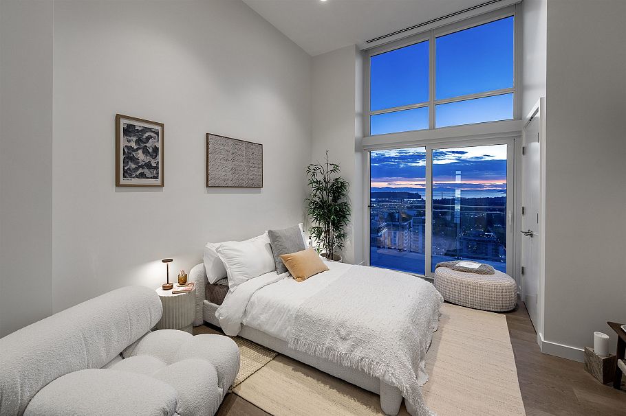 2403 125 E 14th Street North Vancouver, BC - 15