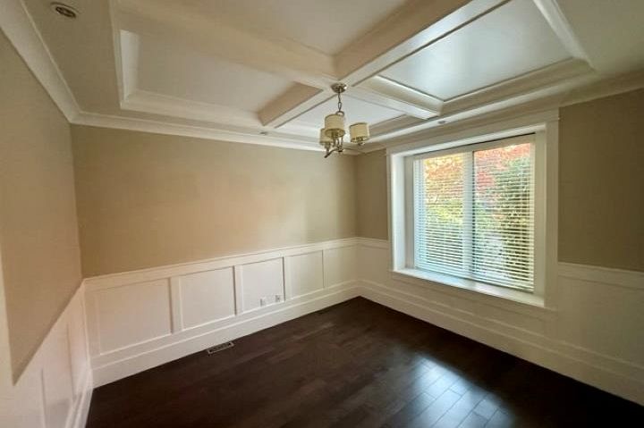 2023 Larson Road North Vancouver, BC - 3