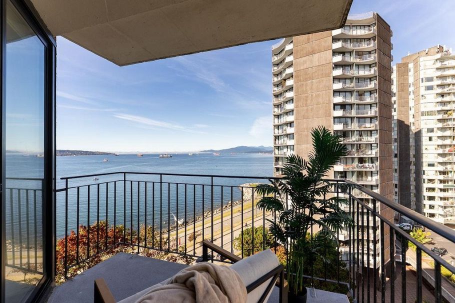 1103 1575 Beach Avenue Vancouver, BC - 6