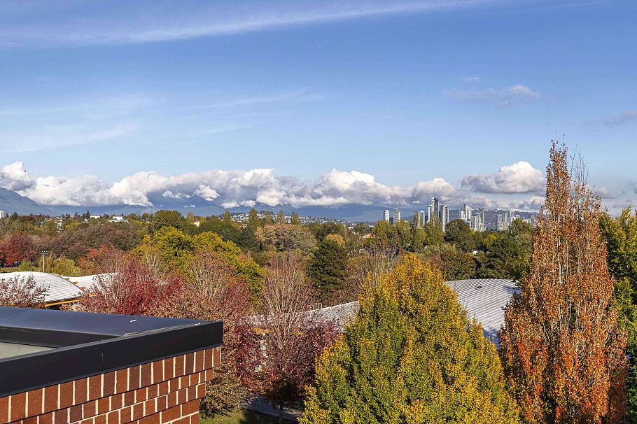 3445 Porter Street Vancouver, BC - 27