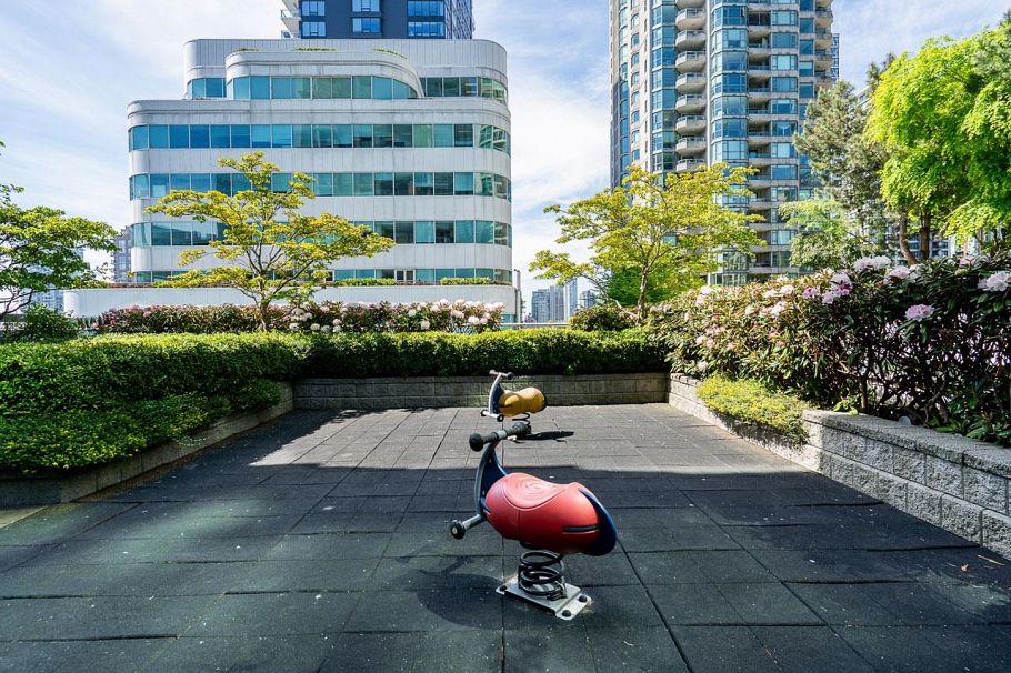 801 821 Cambie Street Vancouver, BC - 31