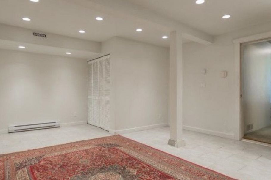 2214 E 4th Avenue Vancouver, BC - 8