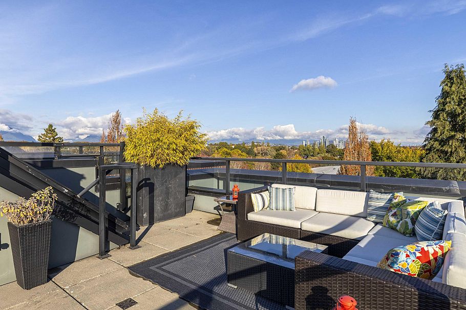 3445 Porter Street Vancouver, BC - 28