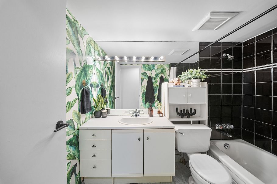 108 251 W 4th Street North Vancouver, BC - 11