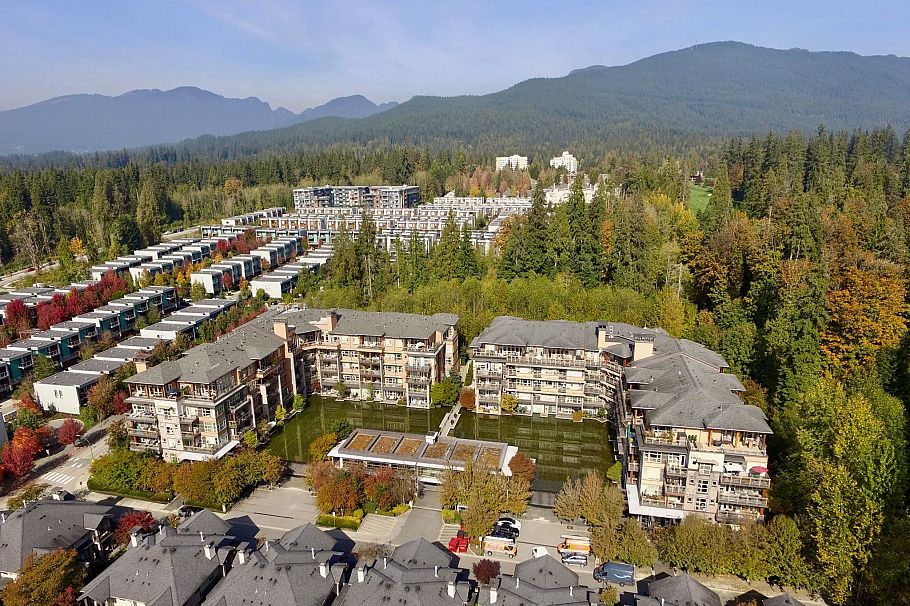 318 3602 Aldercrest Drive North Vancouver, BC - 29