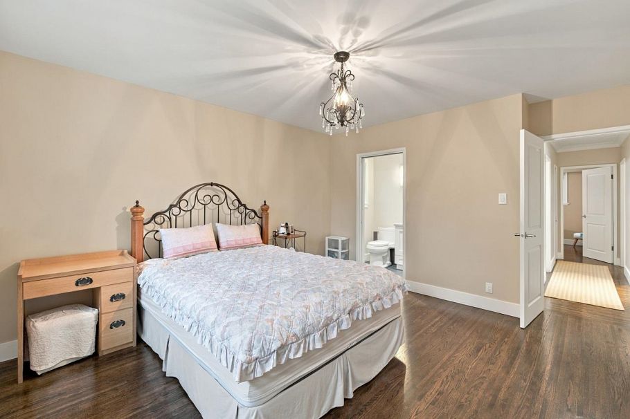 5788 Crown Street Vancouver, BC - 24