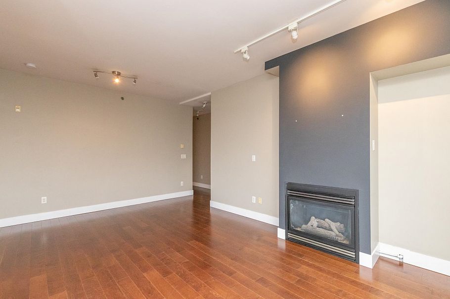 612 2655 Cranberry Drive Vancouver, BC - 11