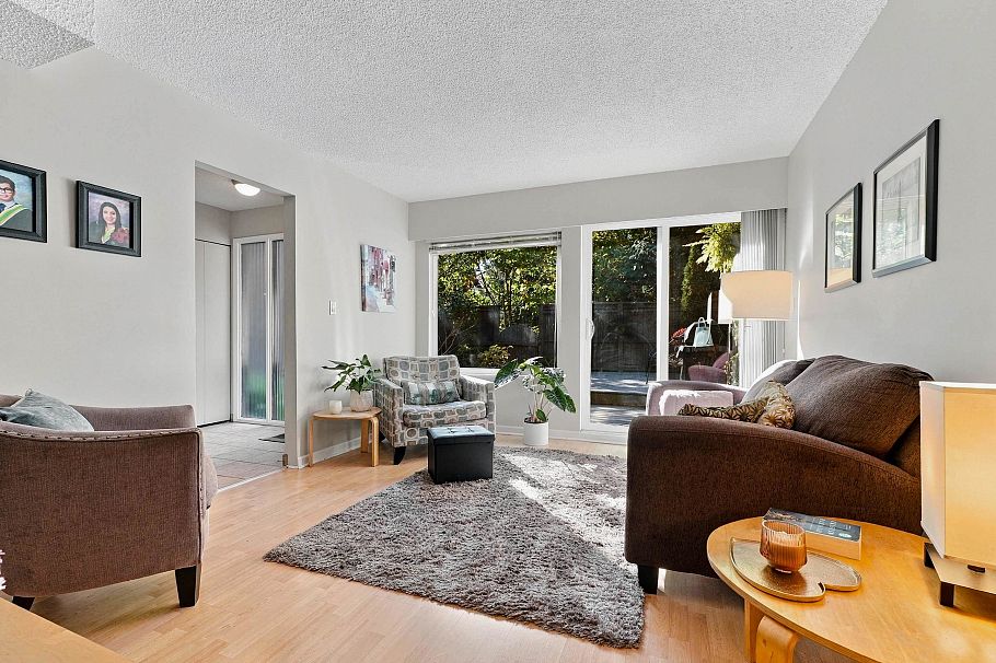 2026 Purcell Way North Vancouver, BC - 3