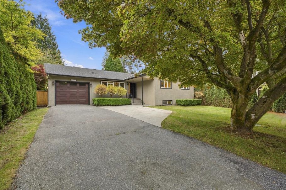 5788 Crown Street Vancouver, BC - 2