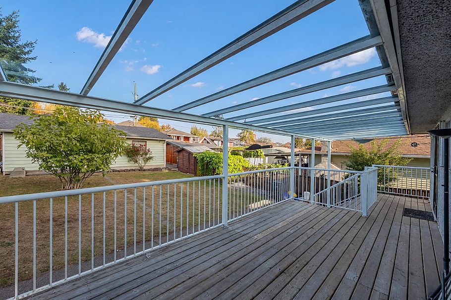 3631 Wellington Avenue Vancouver, BC - 20