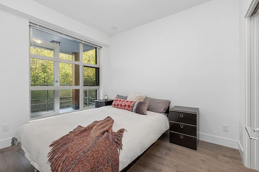318 3602 Aldercrest Drive North Vancouver, BC - 11