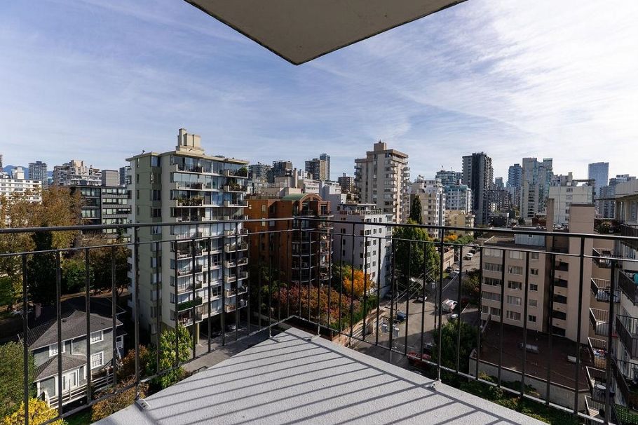 1103 1575 Beach Avenue Vancouver, BC - 31