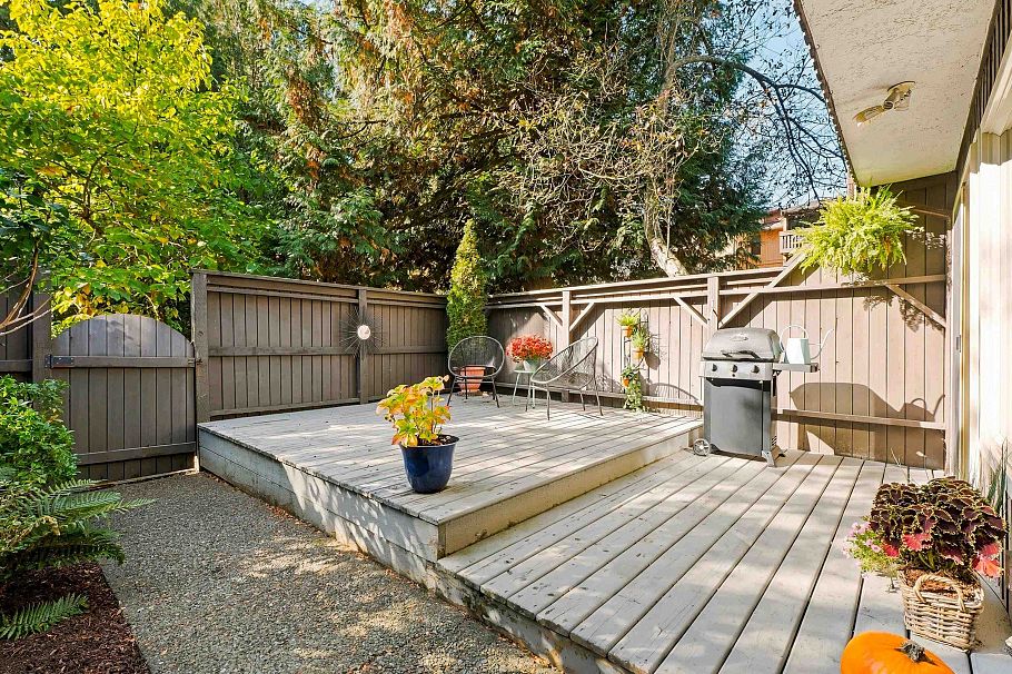 2026 Purcell Way North Vancouver, BC - 23