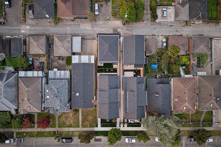 1 2541 E 2nd Avenue Vancouver, BC - 14