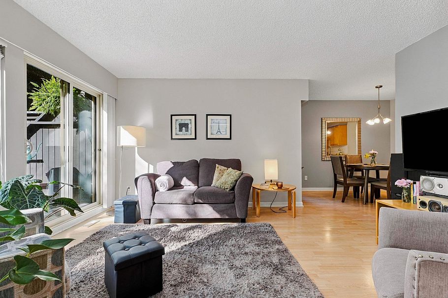 2026 Purcell Way North Vancouver, BC - 2