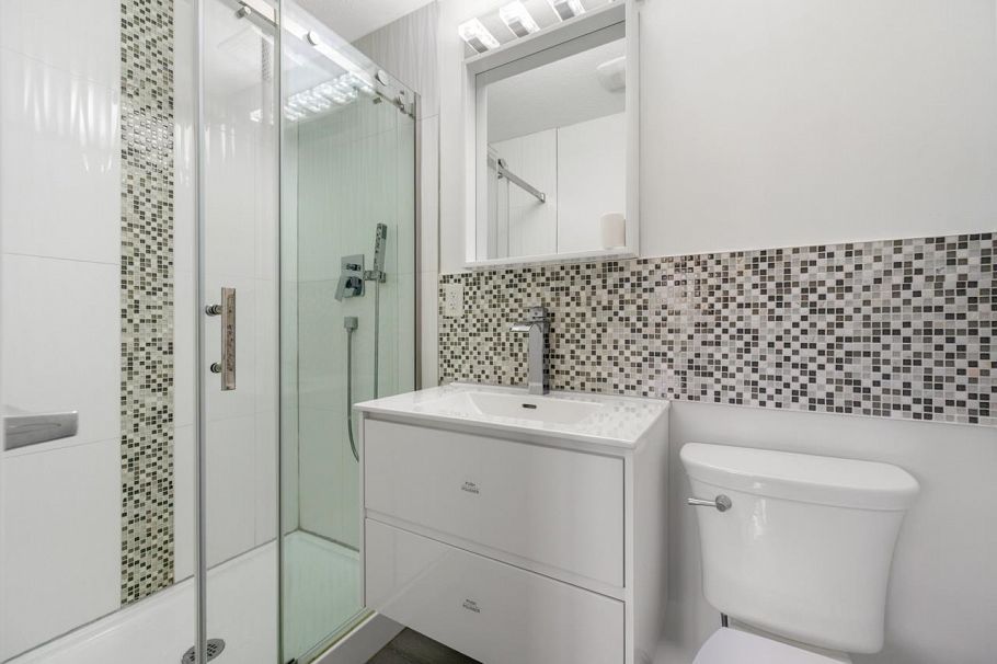 6527 Tyne Street Vancouver, BC - 14