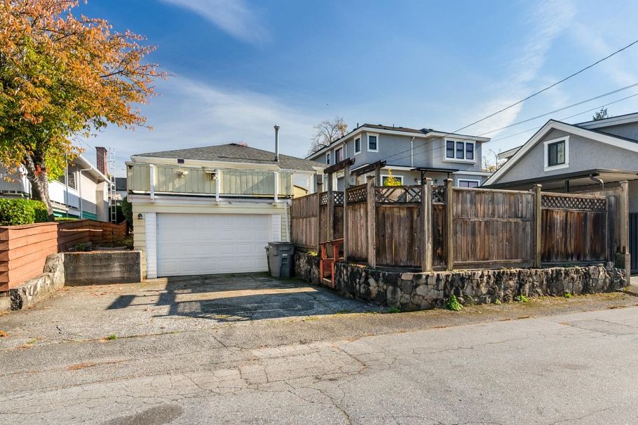 6527 Tyne Street Vancouver, BC - 27