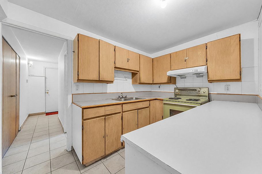 3631 Wellington Avenue Vancouver, BC - 34