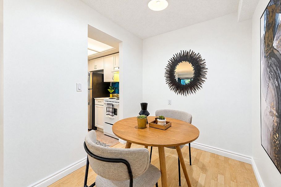 102 1420 E 7th Avenue Vancouver, BC - 14