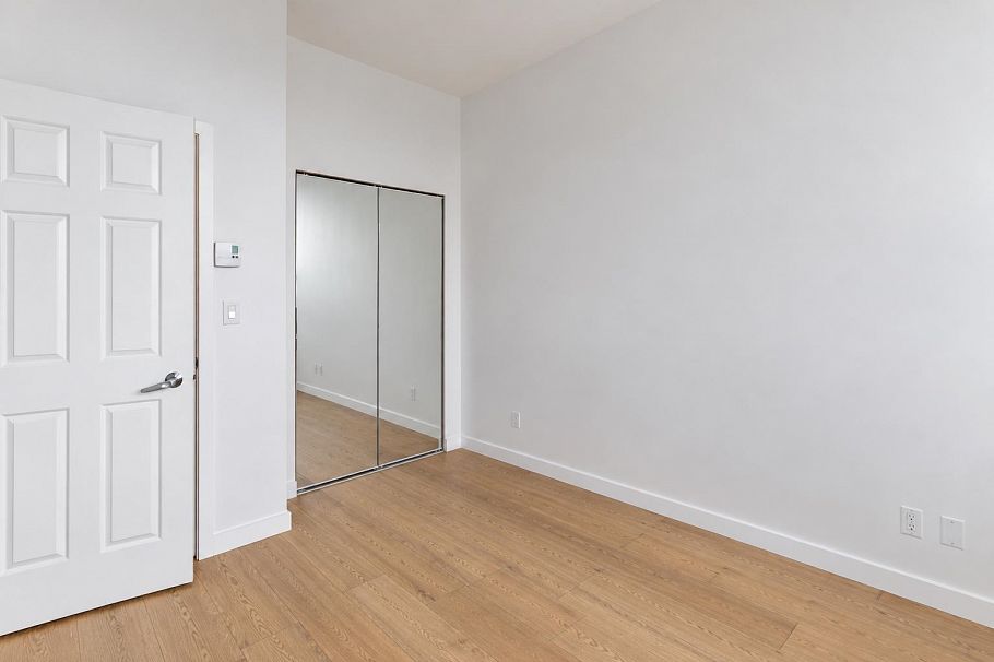 807 1010 Howe Street Vancouver, BC - 14