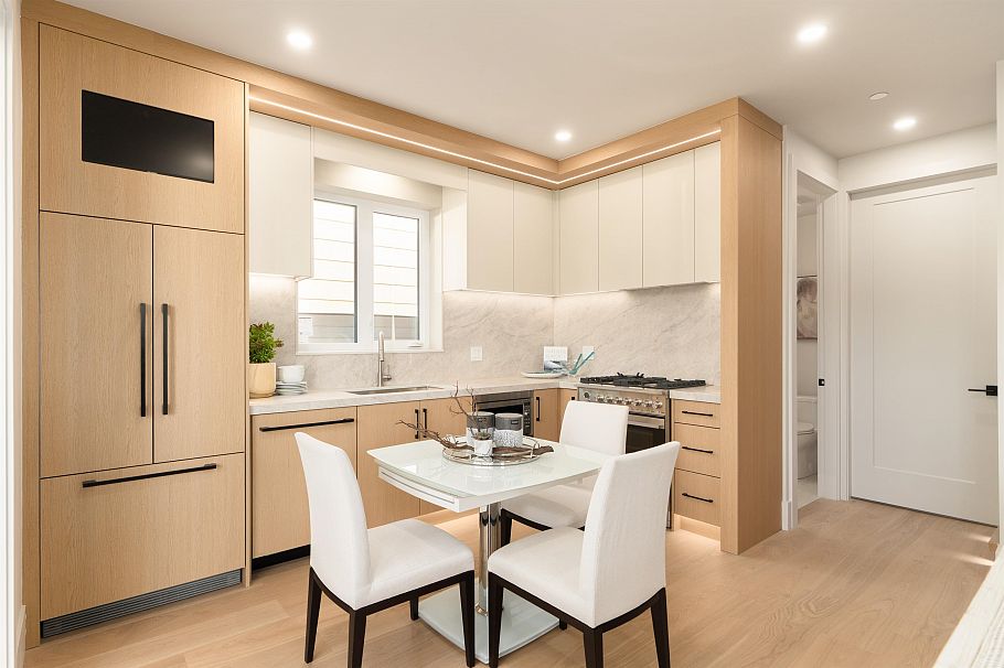 1 5023 Ross Street Vancouver, BC - 14