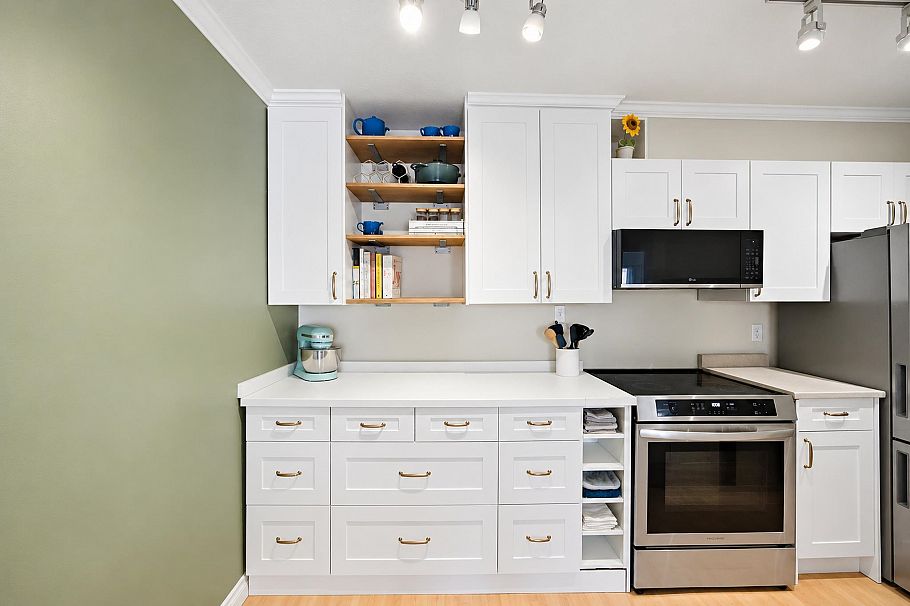 203 36 E 14th Avenue Vancouver, BC - 6