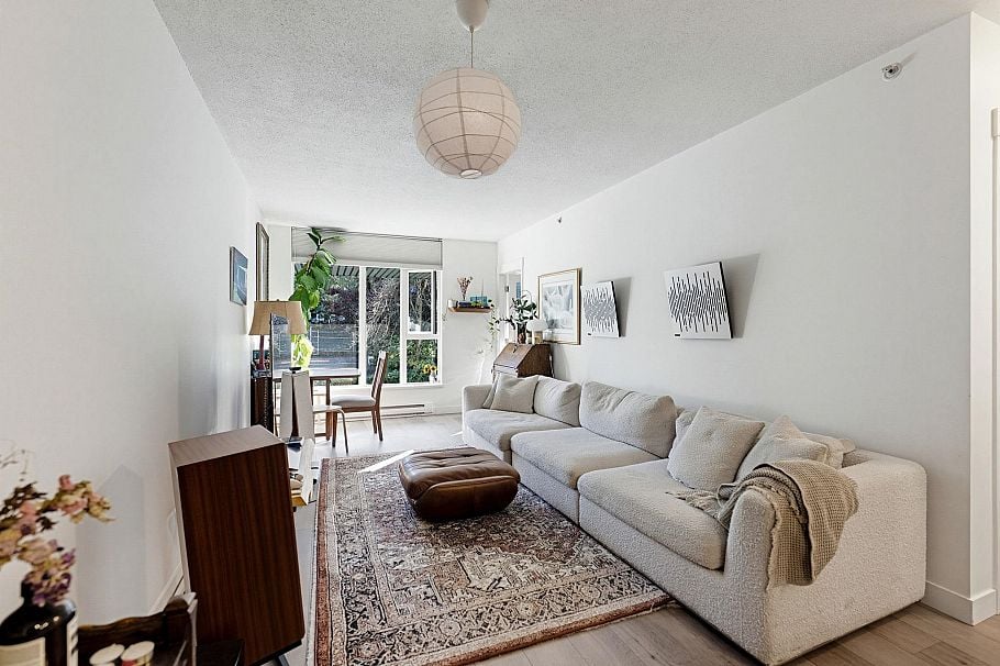 213 2520 Manitoba Street Vancouver, BC - 2