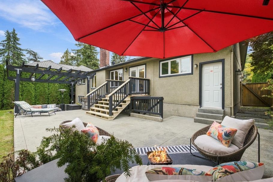 5788 Crown Street Vancouver, BC - 5
