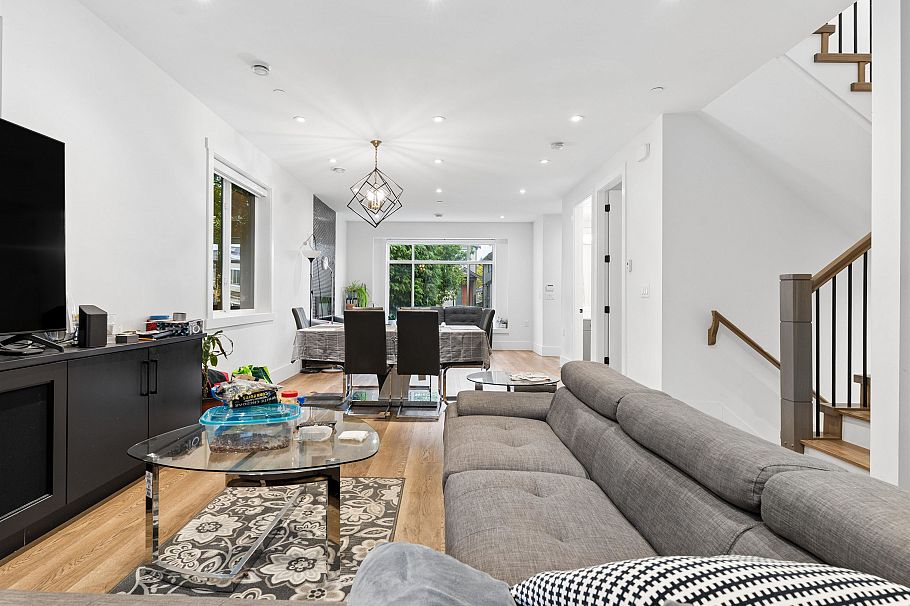 797 E 18th Avenue Vancouver, BC - 9